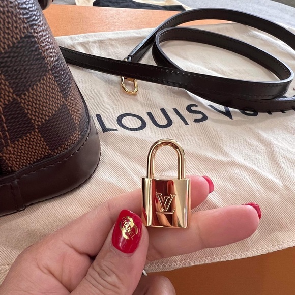 Louis Vuitton alma bb Damier ebene - Picture 10 of 12